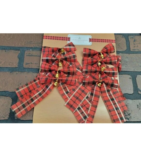 24 Mini Christmas Tree Bows w/Bells Decoration Red Plaid 3 packs of 8 - Picture 3 of 4